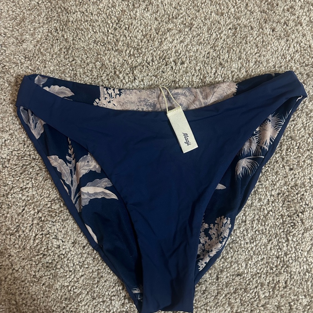 Maaji Women's Standard Classic Size XS